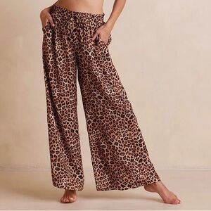 🛑 Summersalt Leopard Print Wide-Leg Pants (XL)